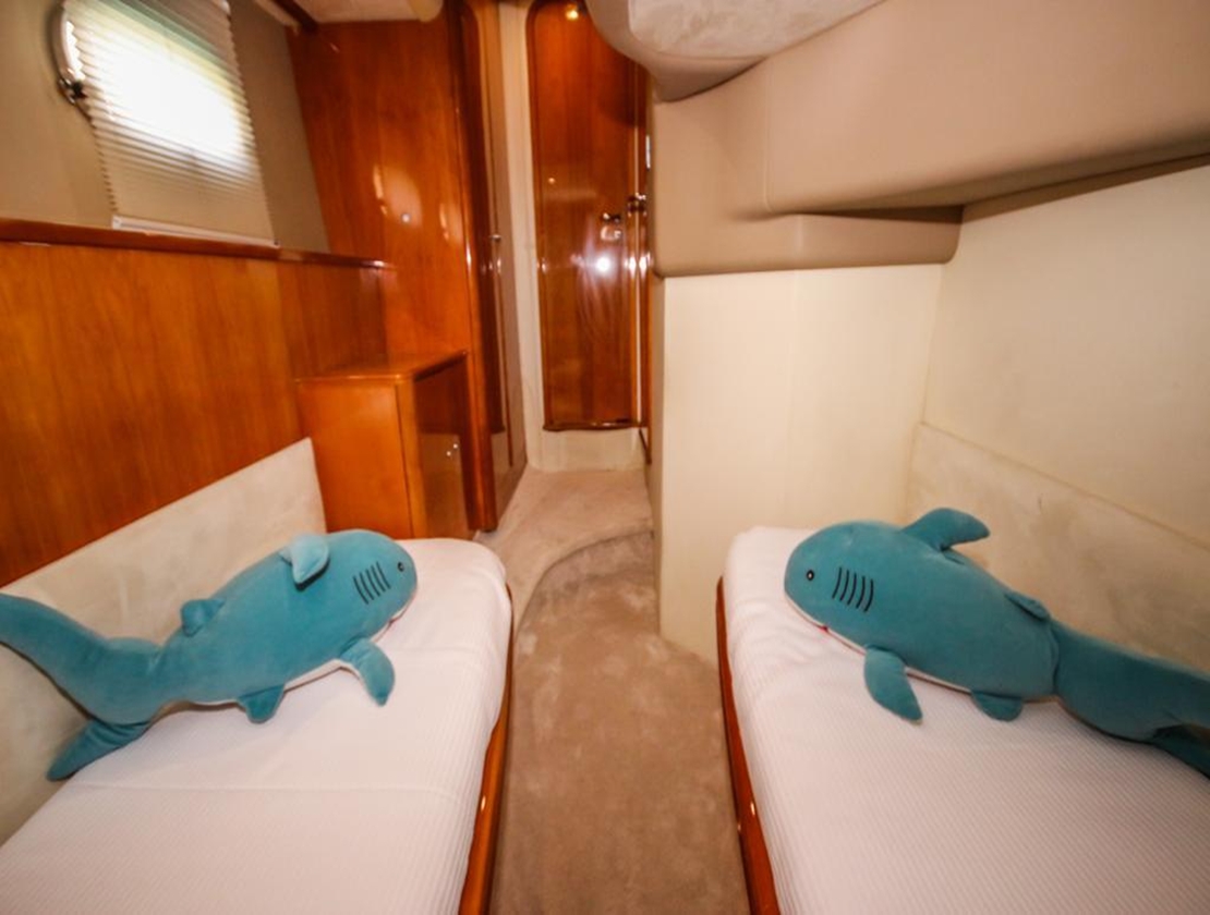 Antalya Custom Built 61 Motor Yacht Rental – 40